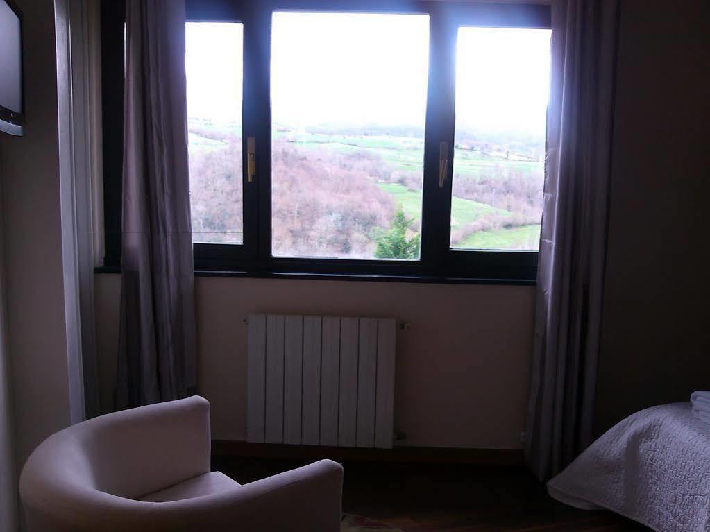 Hotel Montanas De Covadonga Onís Eksteriør billede