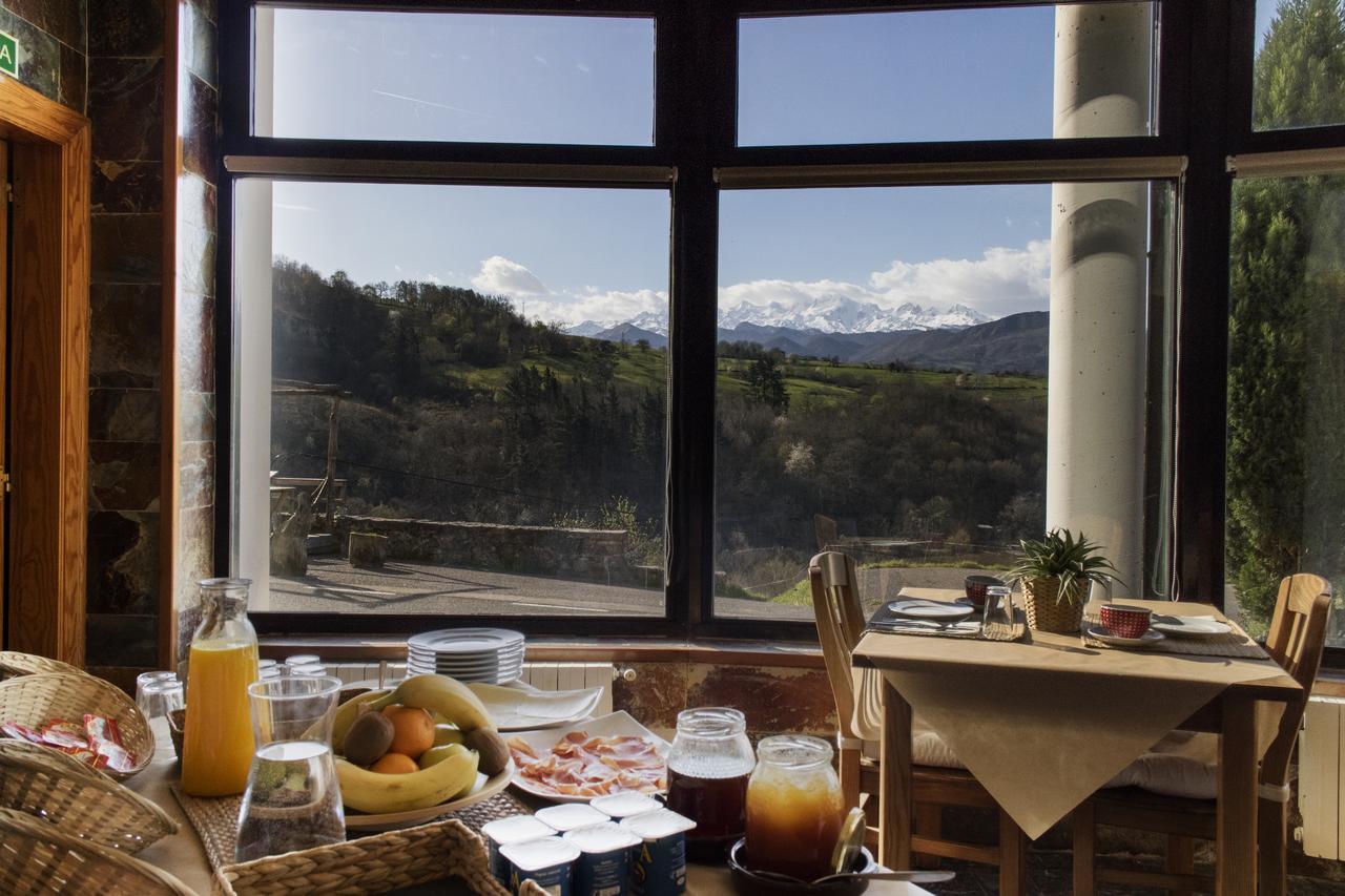 Hotel Montanas De Covadonga Onís Eksteriør billede