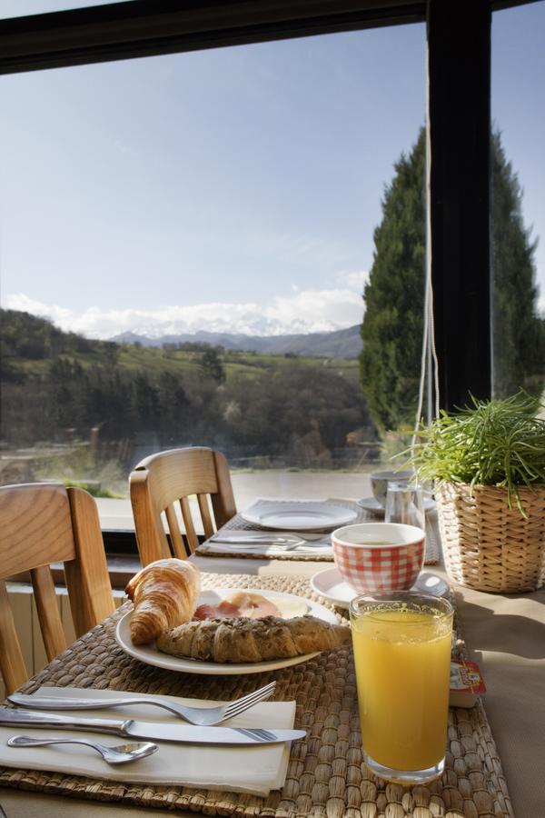 Hotel Montanas De Covadonga Onís Eksteriør billede